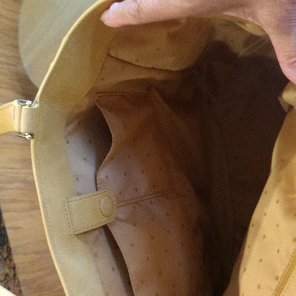 Kate Spade Bag - Picture 6 of 9